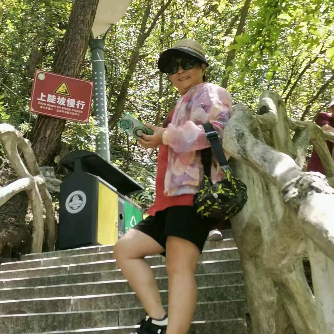 假装幸福