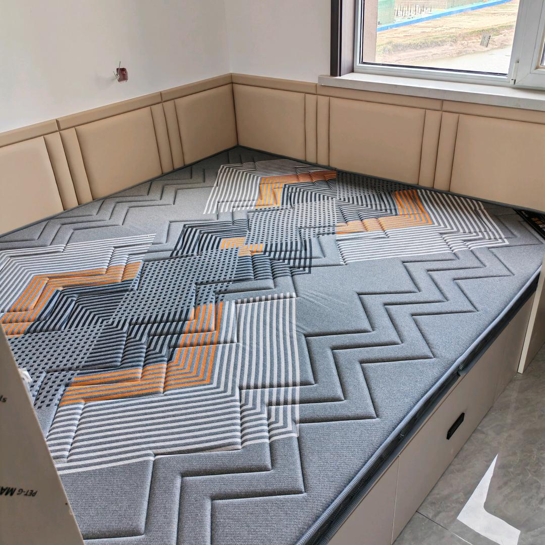 贺贺床垫私人订制