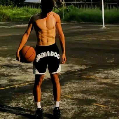 泡椒爱篮球🏀