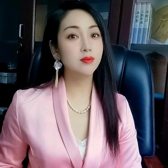 佳馨追个剧
