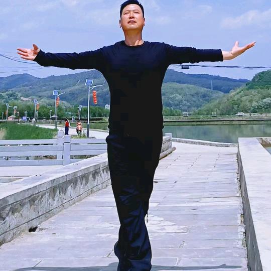 刘广平健身舞