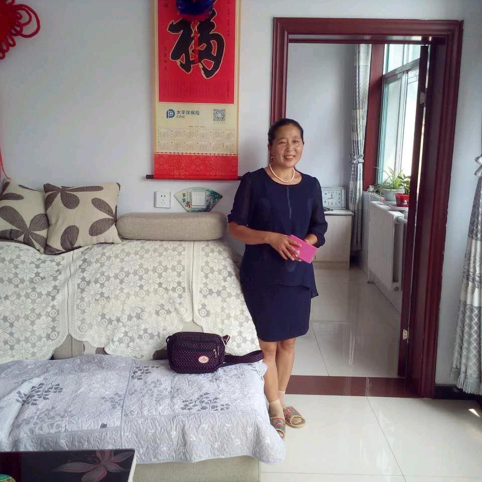 玲姐（家庭情感聊天直播间中午11点