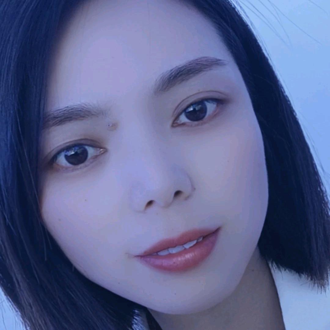 姓胡(幸福)De小姐姐💋