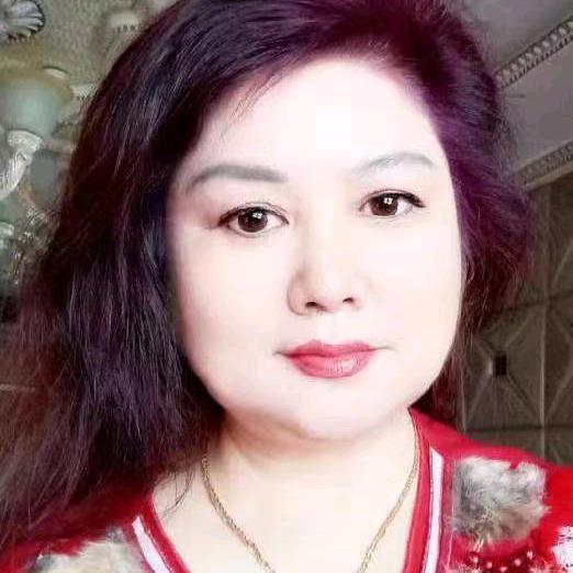 三妮爱唱歌