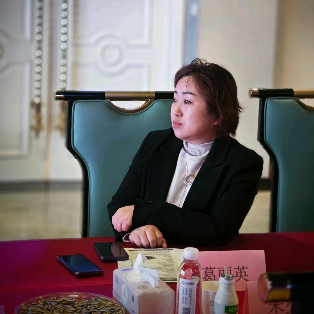 外呼系统/回拨/小号/群呼英子