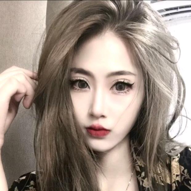 @周嘉欣☜