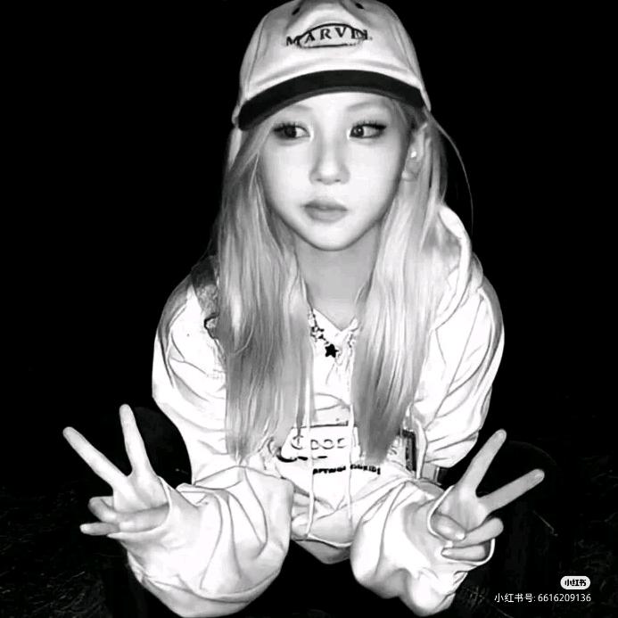 ✌️