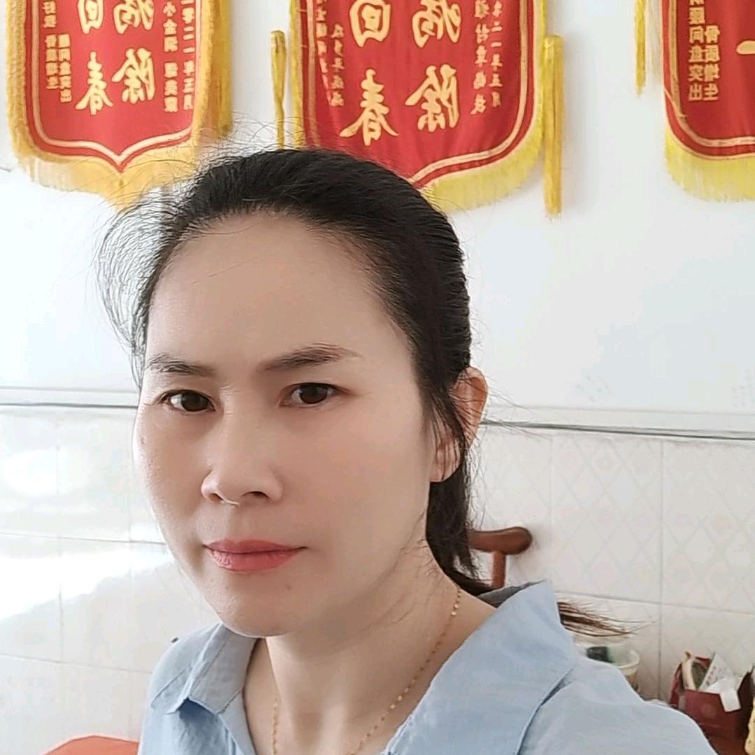山上青松