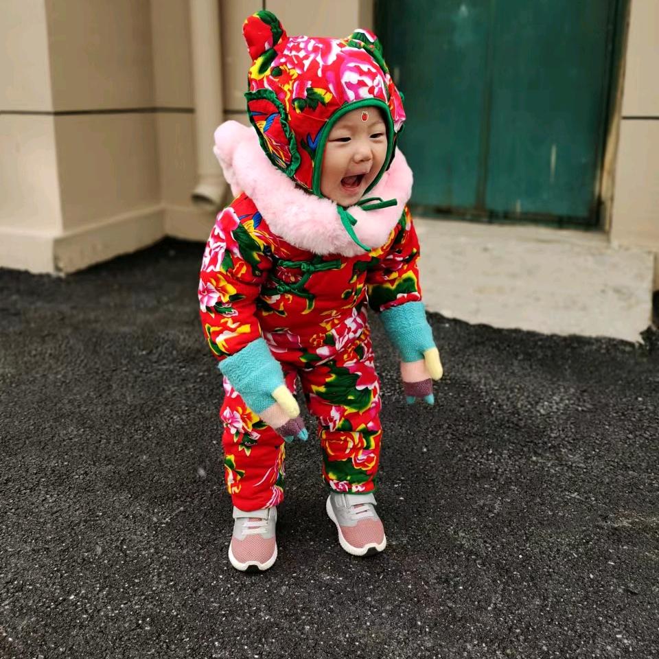 莱西美邻超市林妹妹