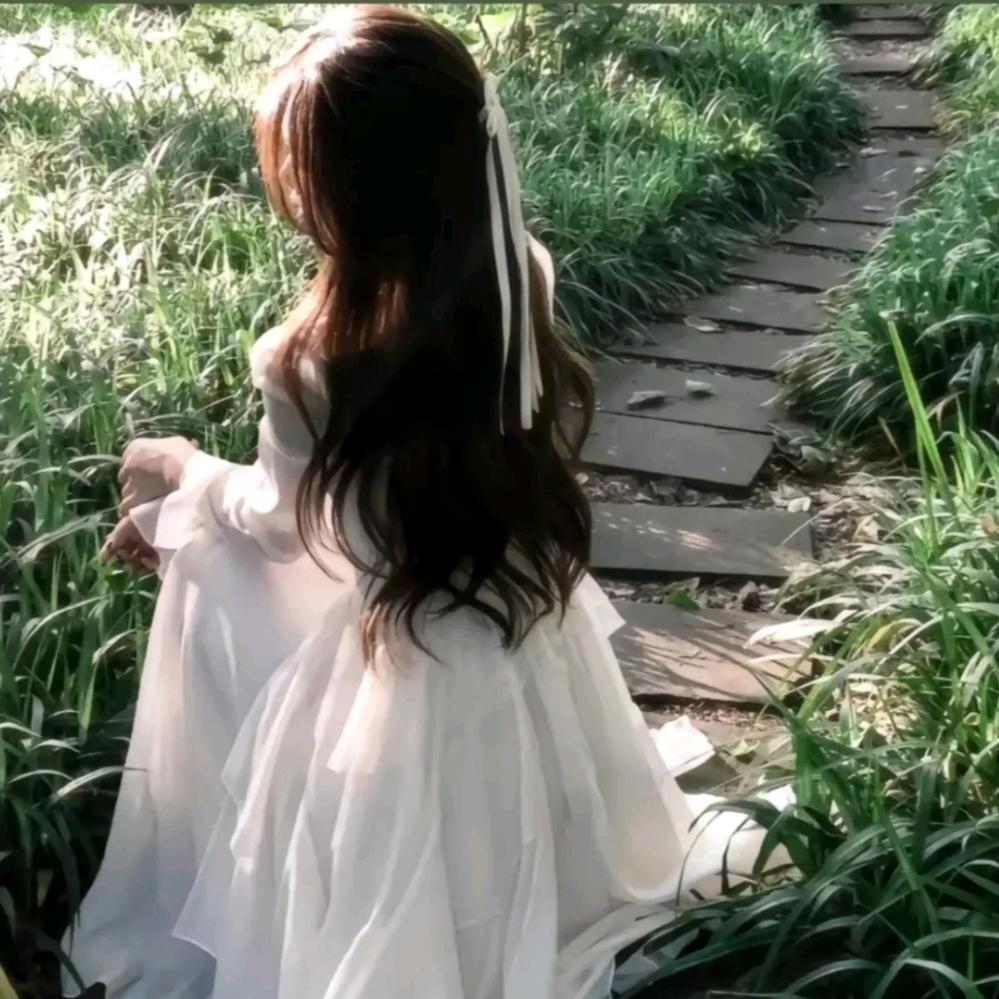 ꦻꦼ熟悉到᭄陌生࿐: এ