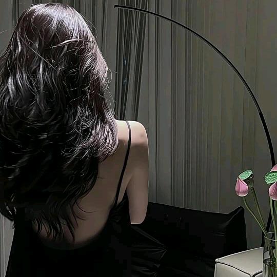 ：ღ᭄请叫我李女士꧔ꦿ᭄