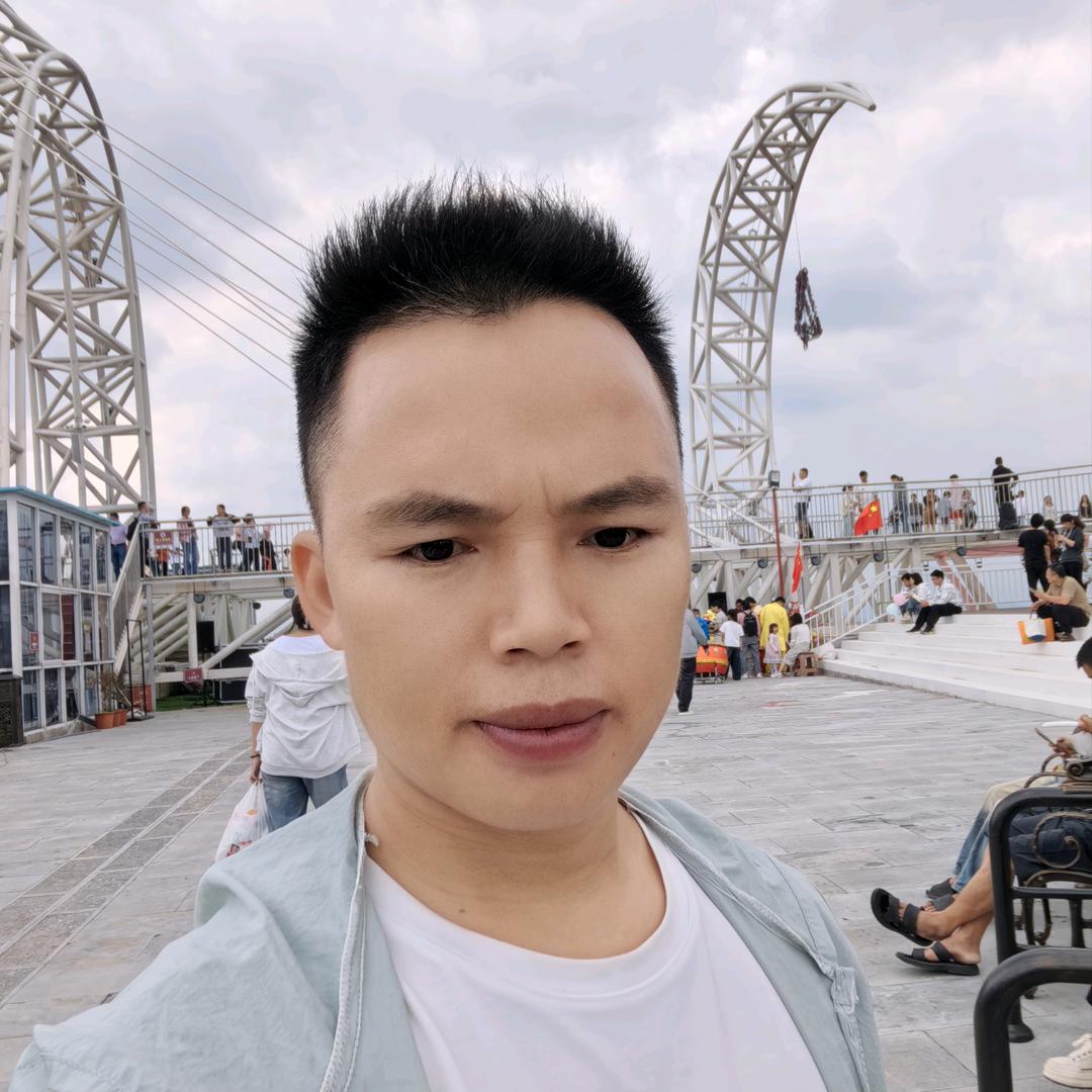 农，村，余，哥