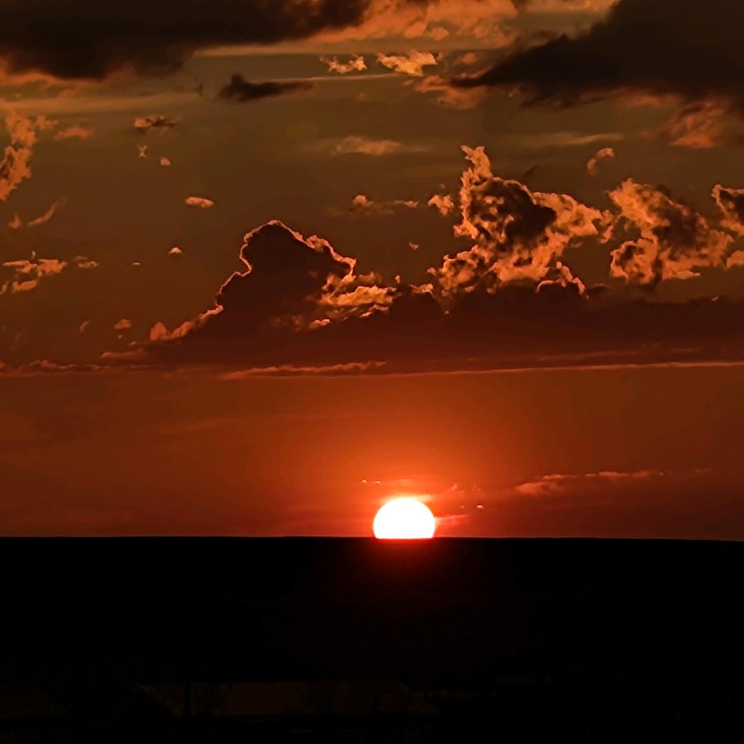 四四方方大砖头