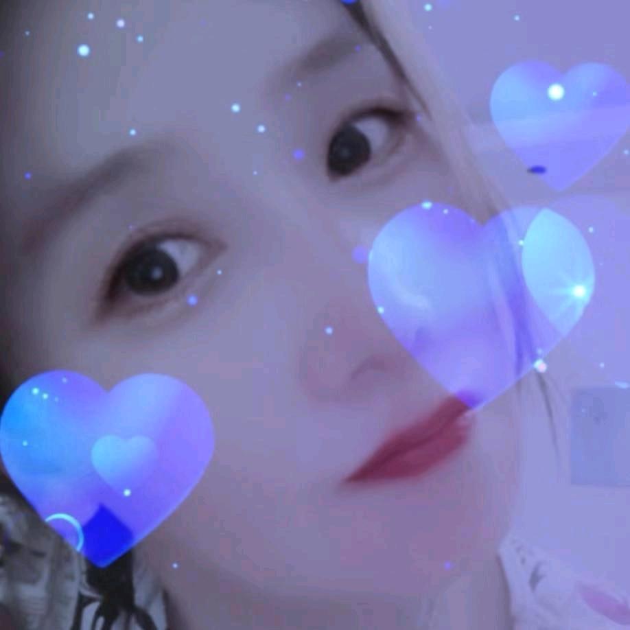 爱笑的香香