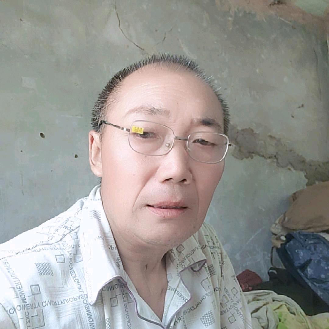 相依相伴