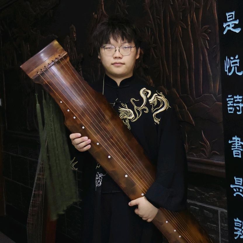 陆子佩
