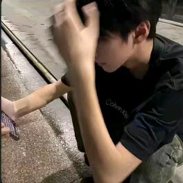 她是射手座♐
