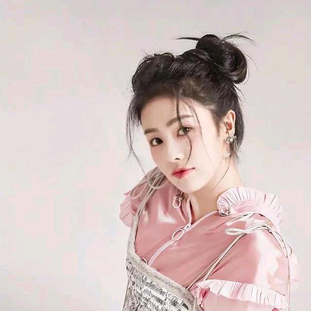 卖仙人球的小姐姐