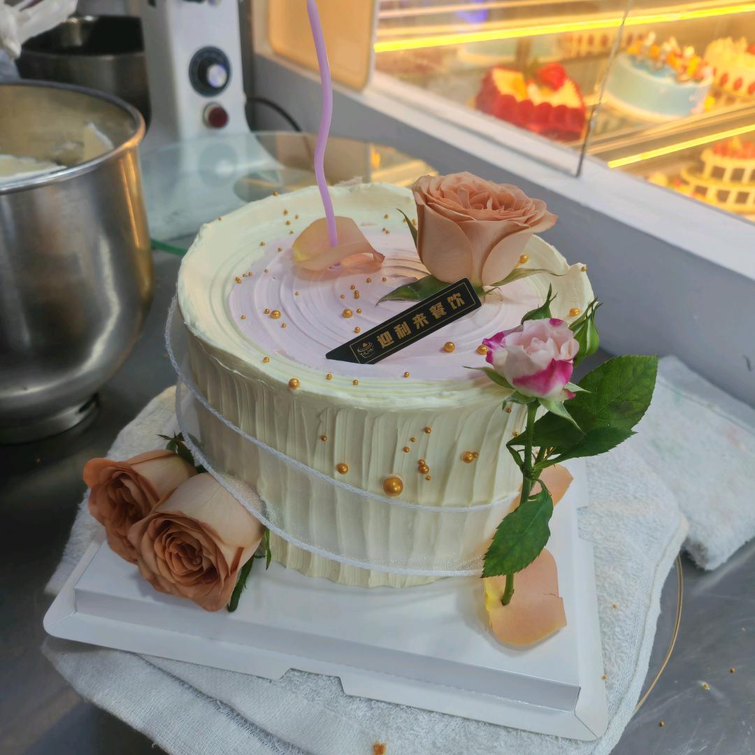 迎利来生日蛋糕-鲜花