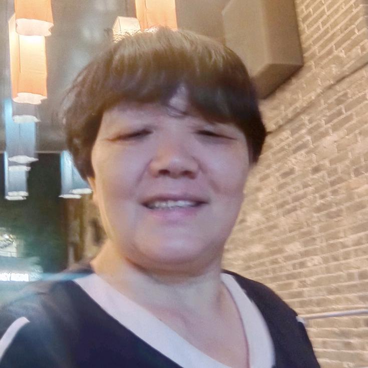 淡定微笑🙂老胡