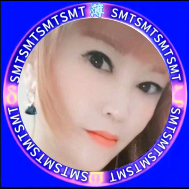 兰宝，一个爱笑的女孩