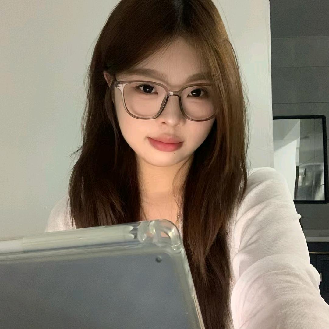 ㅤ lin