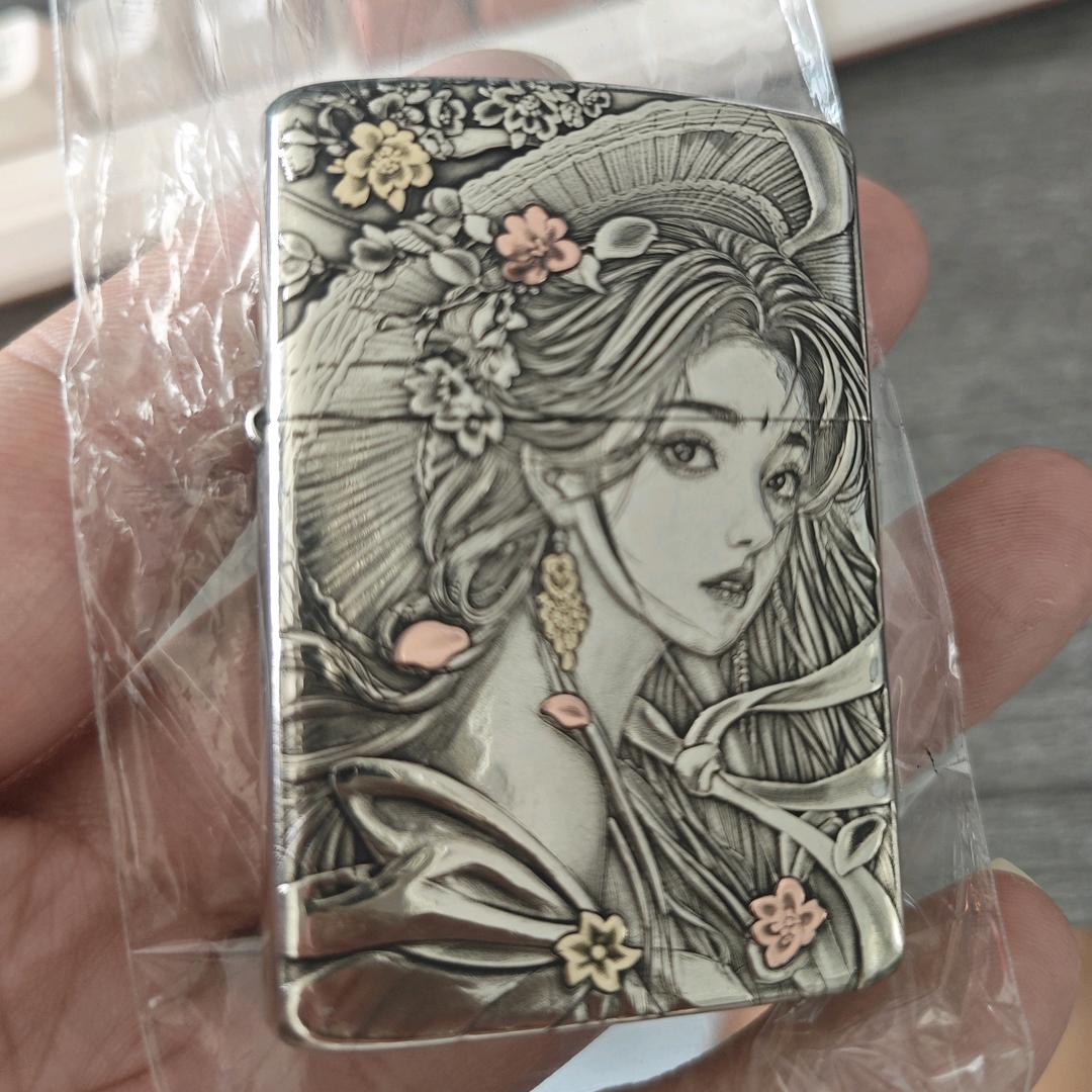 柒贰柒工坊卓群火机