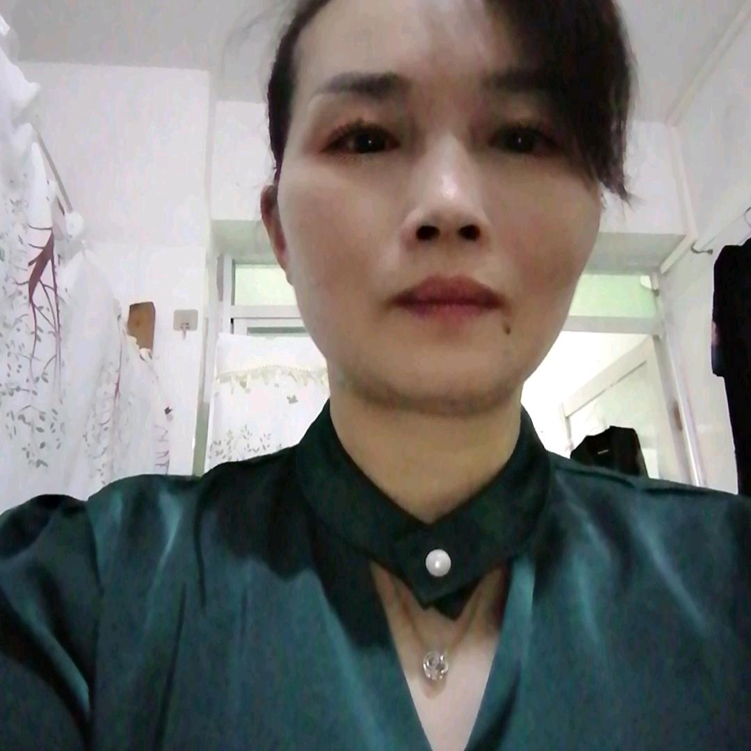 周姐晚上21:30开播每周六日一休息不开