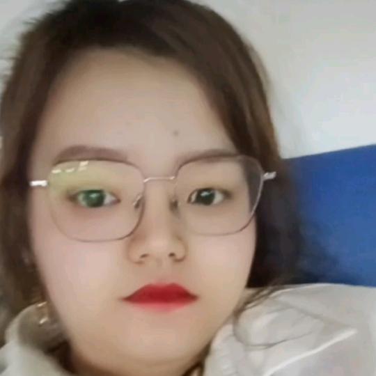 赵憨憨。