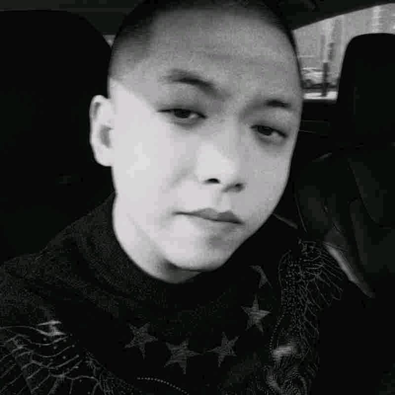 大东大东，走路带风