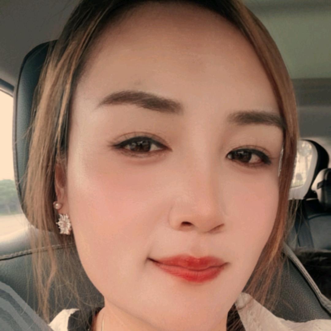 佳佳🎤