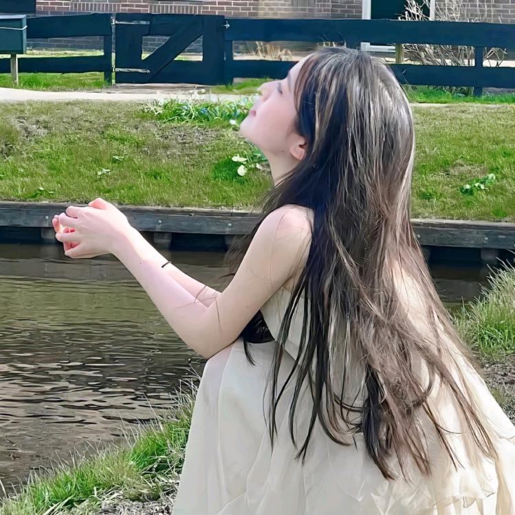 威海壹伴服饰服装店