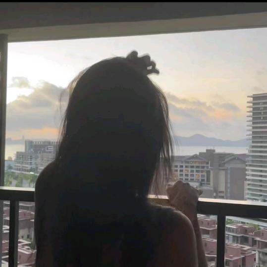 枝.