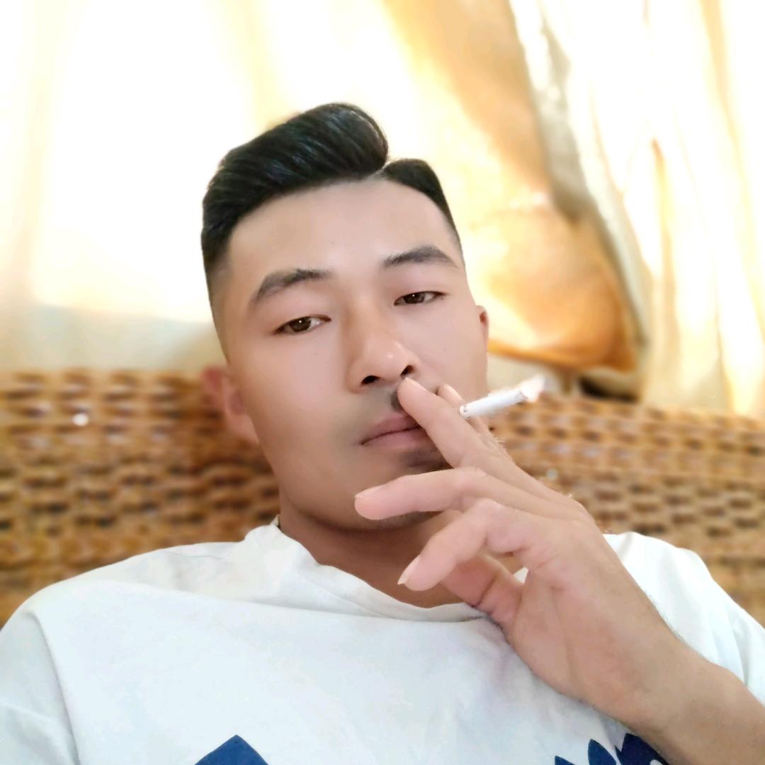 离陌风烟🚬专业乡村公路混凝土硬化