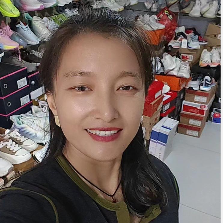 章丘绣惠店通达鞋城