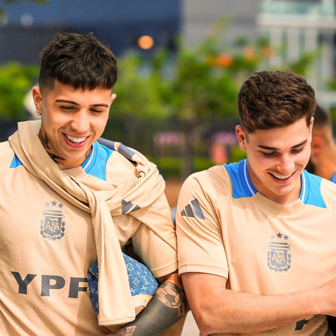 恩兰·达扎路恭1376