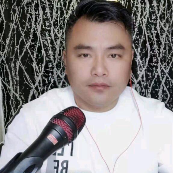 爱唱歌的东哥