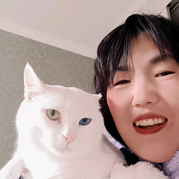 柴（财）迷小妮