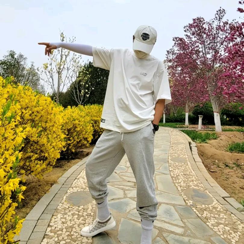 小哥哥