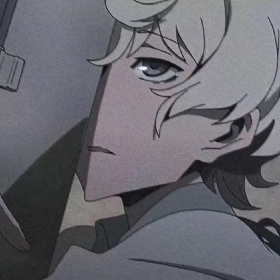 像慵懒病猫。
