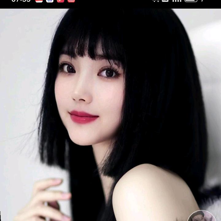 火凤凰向小妹