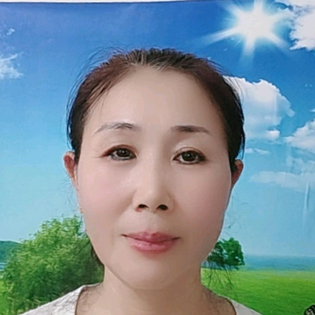 英子