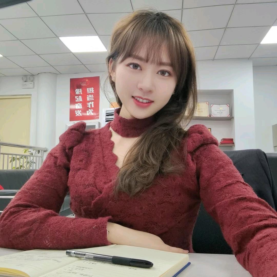 内江暴躁的老少女