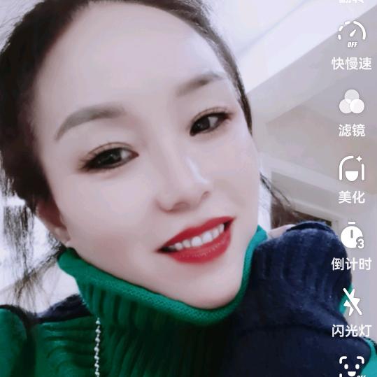 馋嘴云云