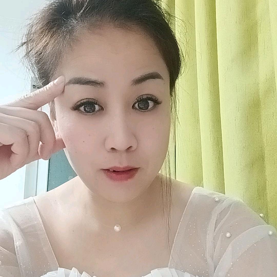 伊月呀