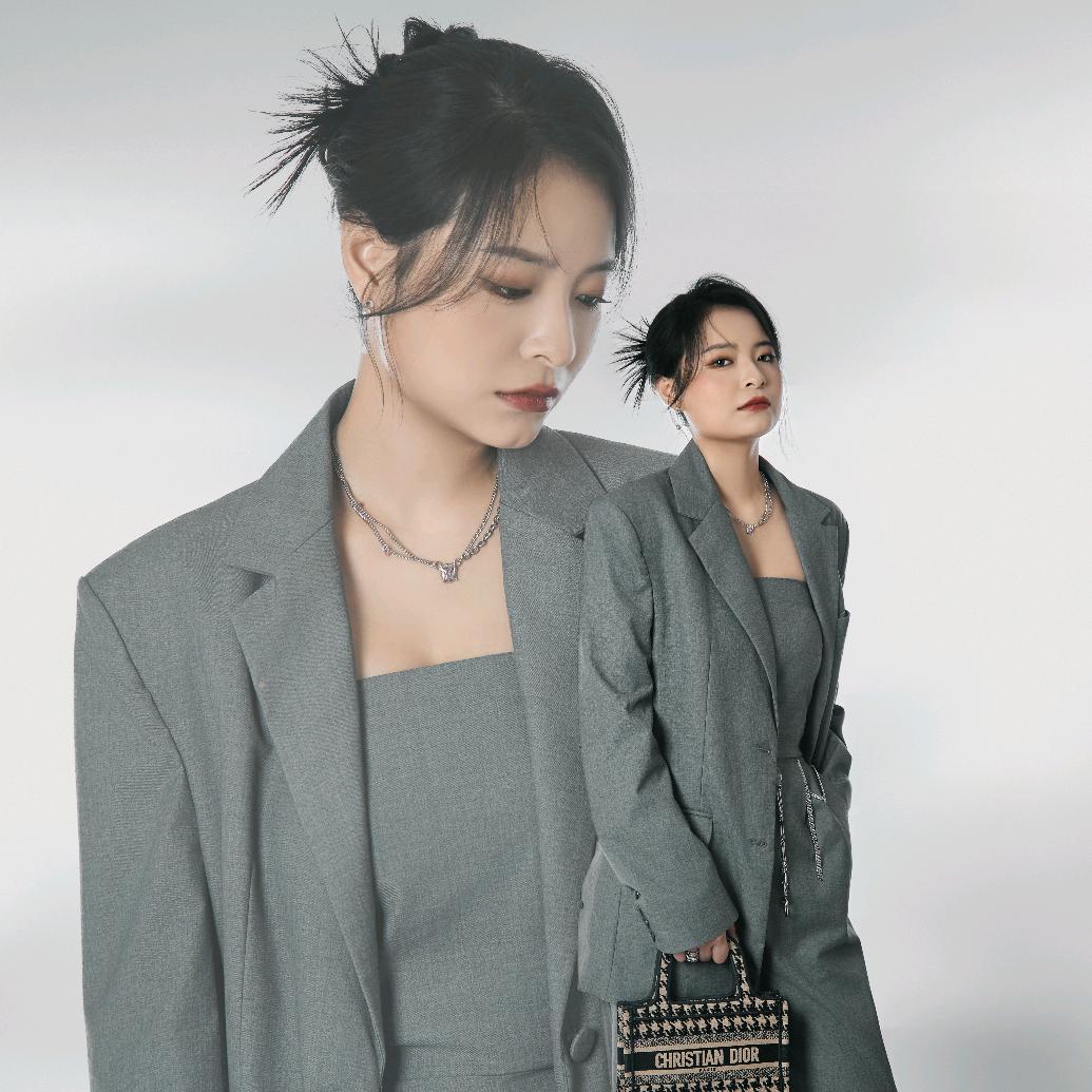 霓语中古-萌萌老板娘