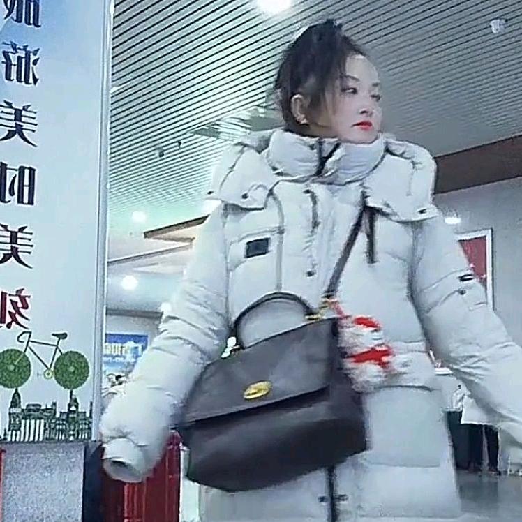 除了坚强，别无选择