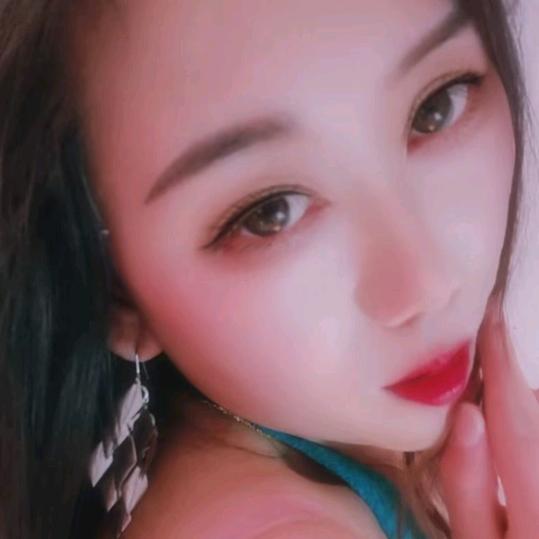 欠我一个拥抱🫦