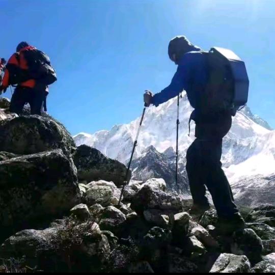 户外登山运动精选店