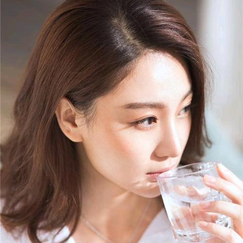 婷婷玉立